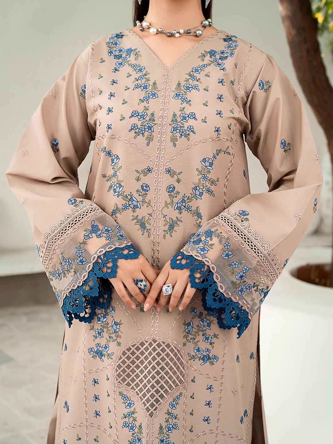 Bin Ilyas | Riwaayst Spring Summer 24 | 304-A - Official Bin Ilyas stockist in UK - Sakeena London