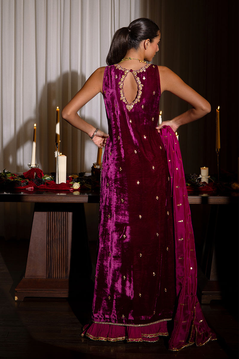 Ansab Jahangir | Bow Velvet Edit | ALANA - Official Ansab Jahangir stockist in UK - Sakeena London