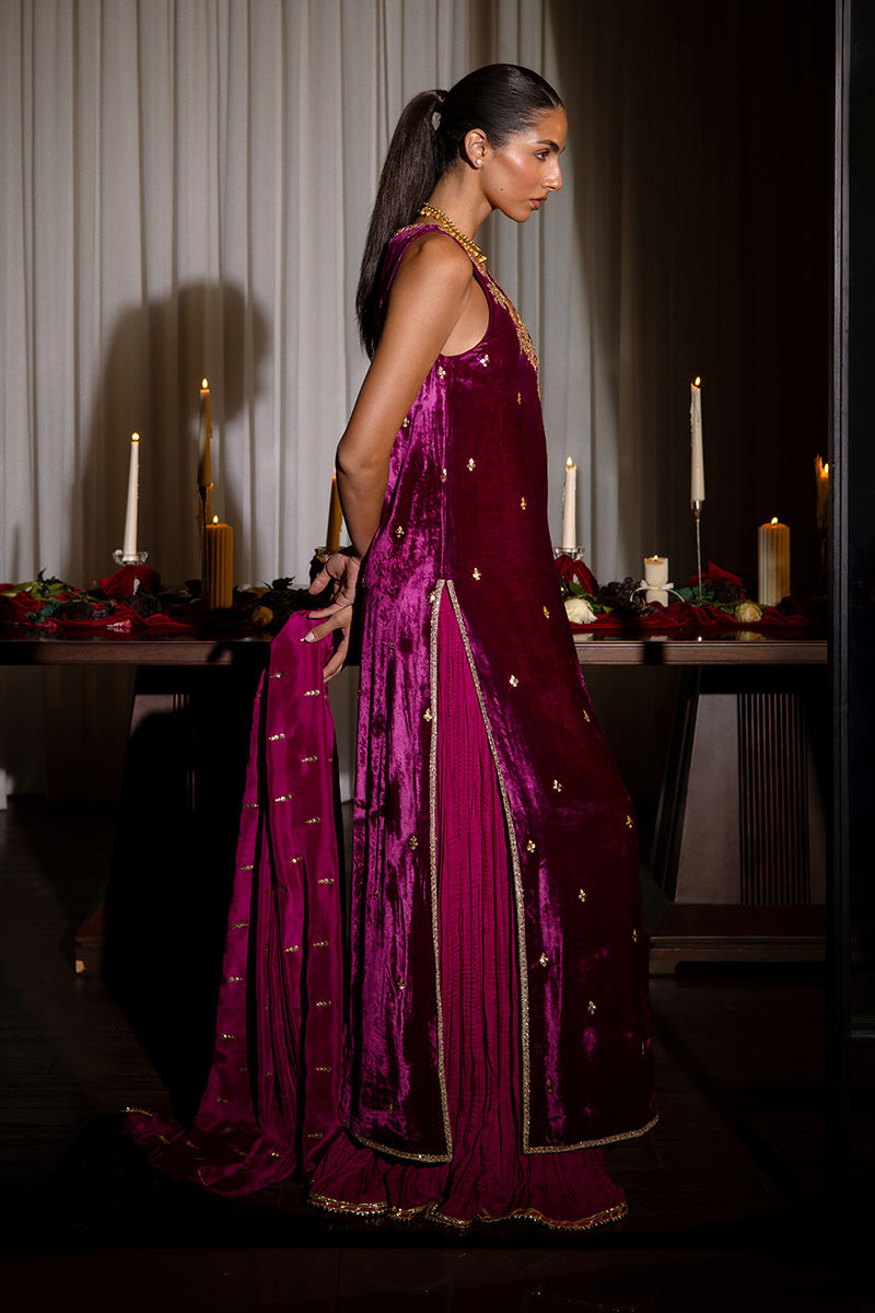 Ansab Jahangir | Bow Velvet Edit | ALANA - Official Ansab Jahangir stockist in UK - Sakeena London