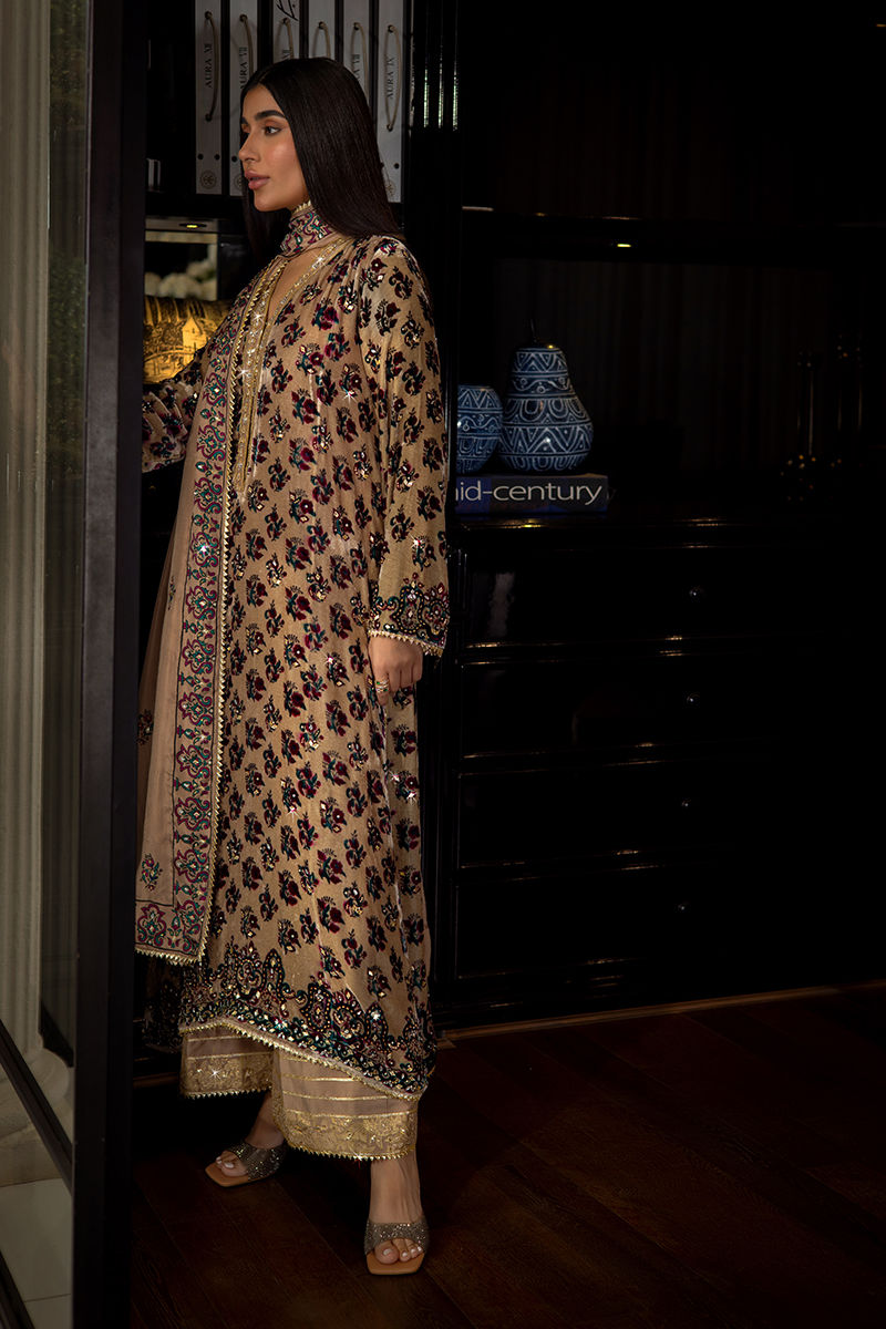 Ansab Jahangir | Bow Velvet Edit | LAUREN - Official Ansab Jahangir stockist in UK - Sakeena London
