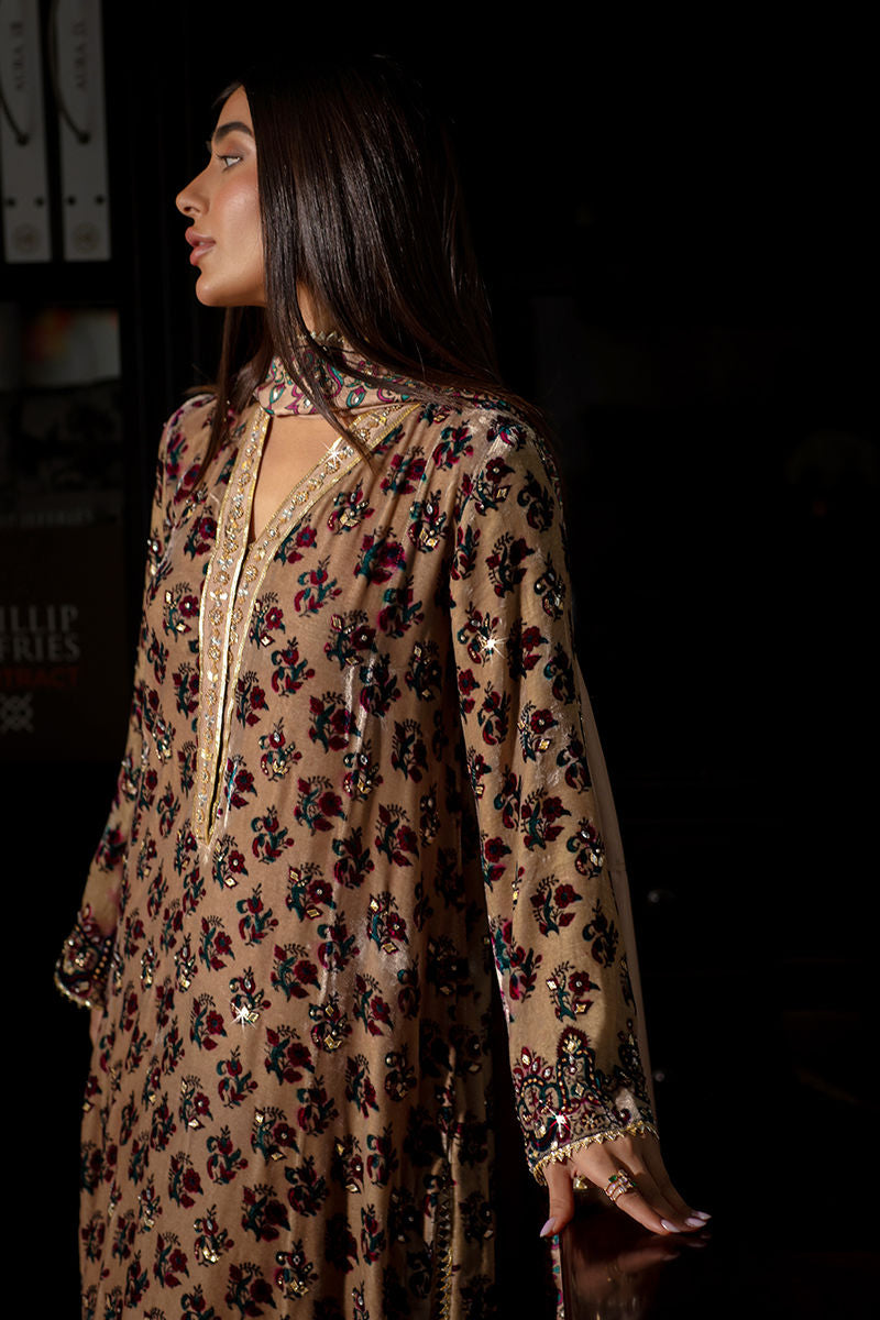 Ansab Jahangir | Bow Velvet Edit | LAUREN - Official Ansab Jahangir stockist in UK - Sakeena London
