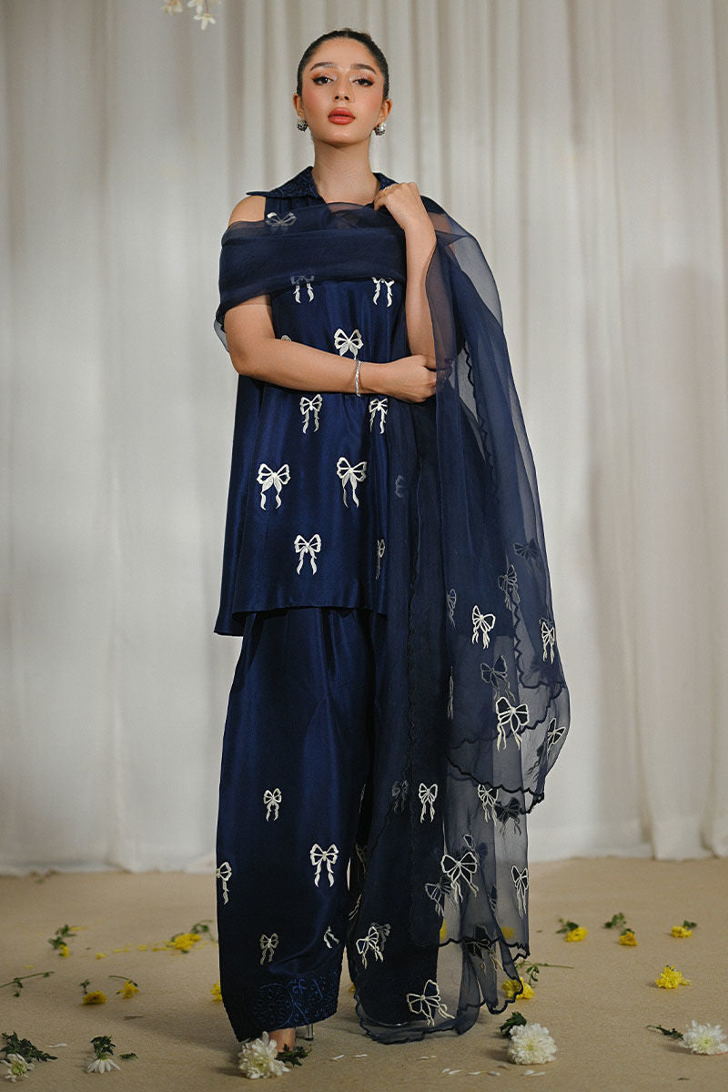 Ansab Jahangir | Cest Parti Luxe Pret 25 | Chantelle - Official Ansab Jahangir stockist in UK - Sakeena London