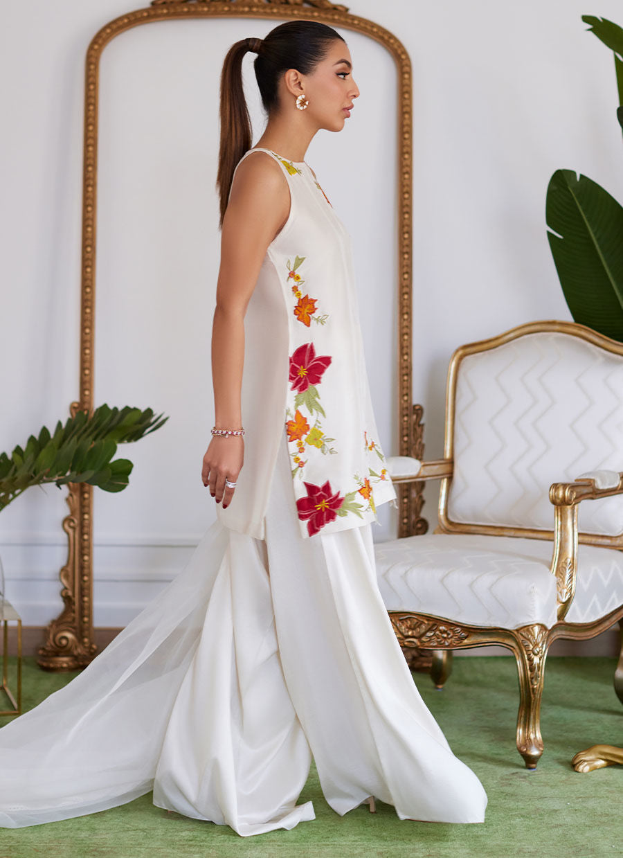 Farah Talib Aziz | Luna Eid Collection 24 | JULIET IVORY - Official Farah Talib Aziz stockist in UK - Sakeena London