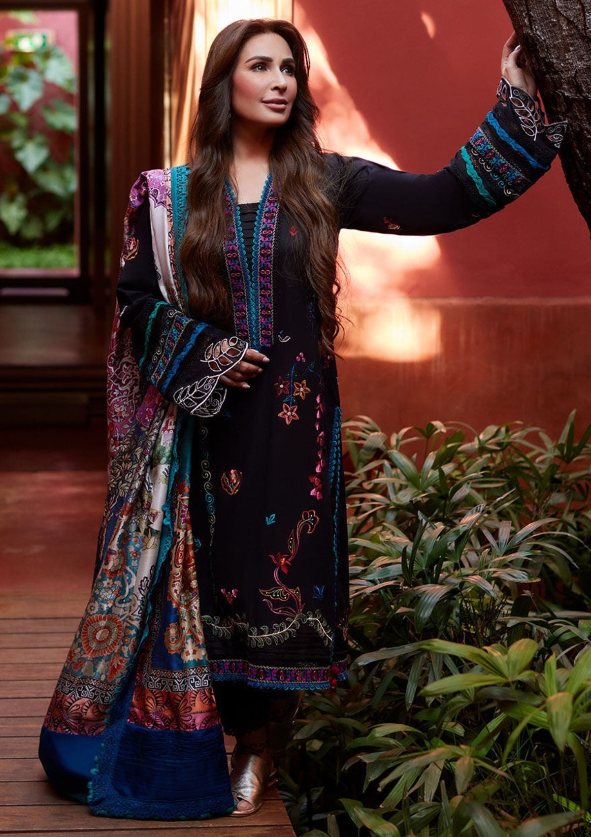 Lawn Collection - Farah Talib Aziz - Suay - Luxury Unstitched '24 - Ilaria Black - FTA#01