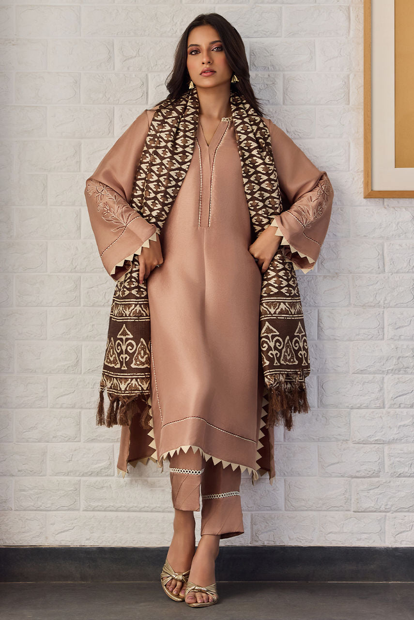 Deepak Perwani | Nazia Eid Edit 26 | Mocha by Deepak Perwani – Pakistani designer wear