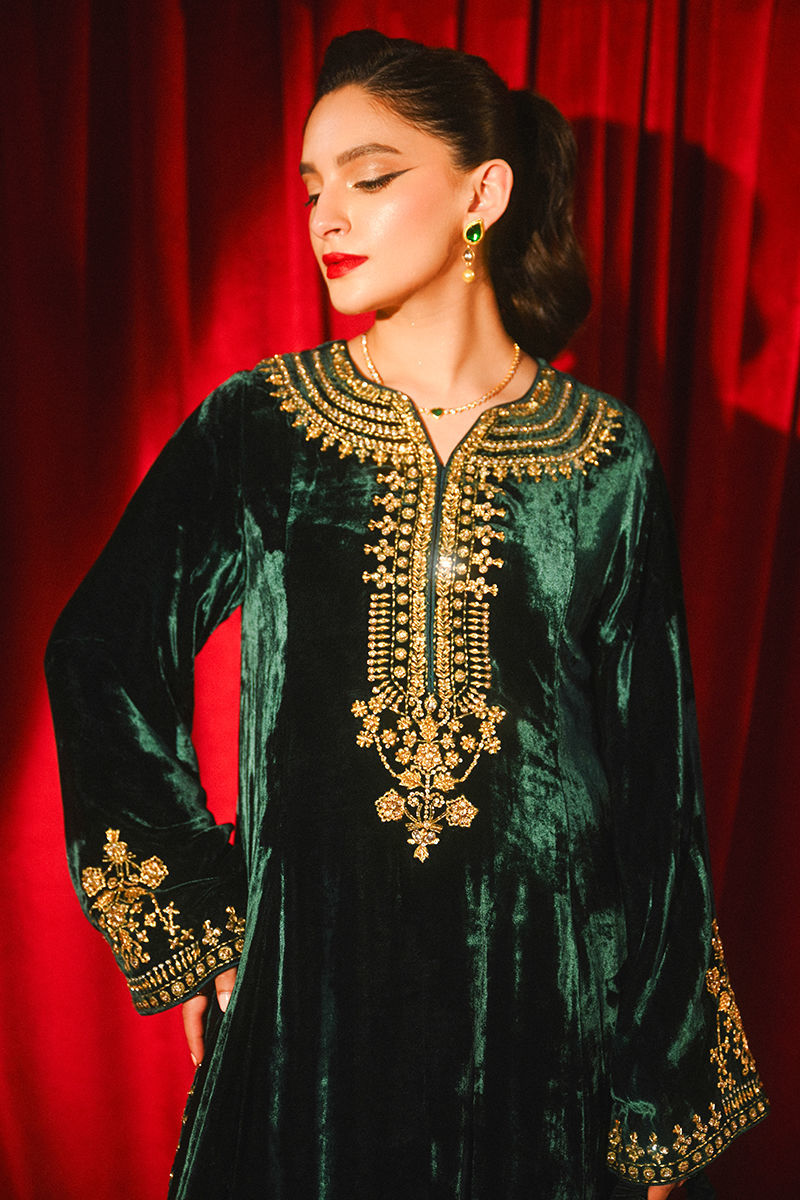 Ansab Jahangir | So Hot Luxury Velvets | Taliah - Official Ansab Jahangir stockist in UK - Sakeena London