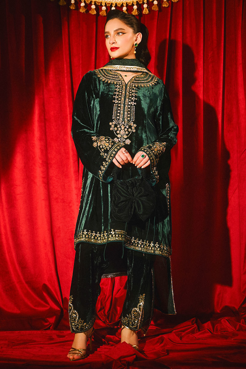 Ansab Jahangir | So Hot Luxury Velvets | Taliah - Official Ansab Jahangir stockist in UK - Sakeena London