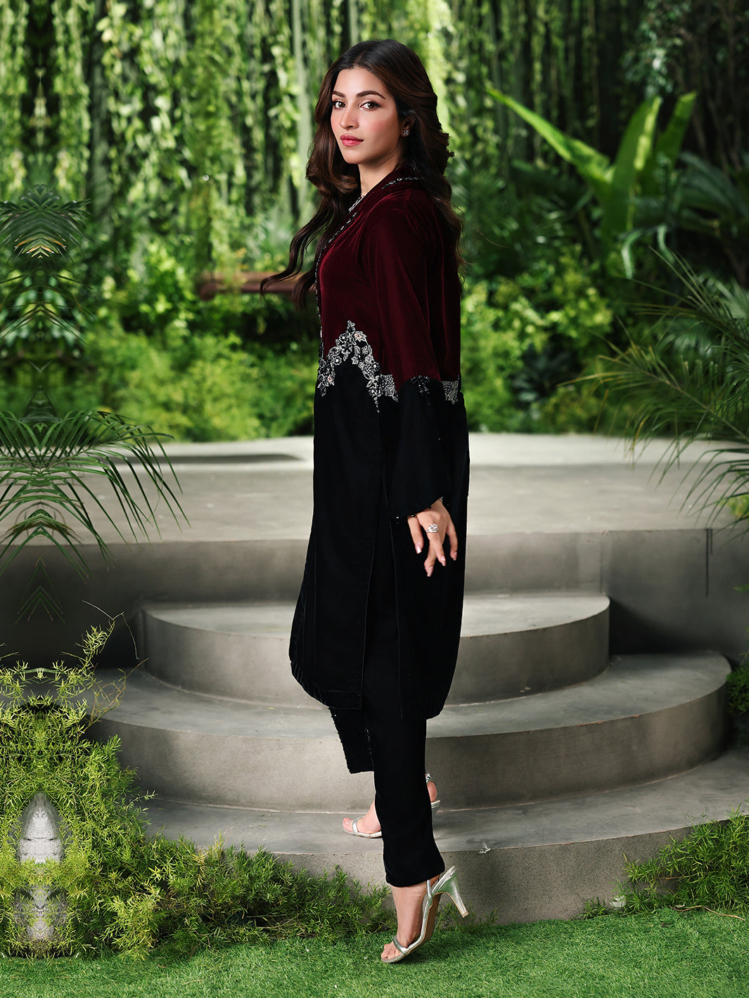 Ain | Twilight The Velvet Edit | AN-184 - Official Ain stockist in UK - Sakeena London