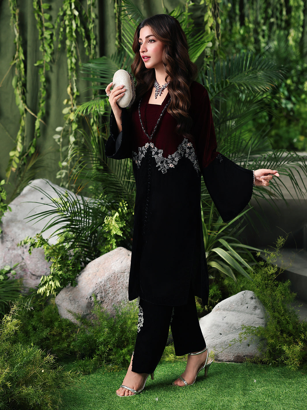 Ain | Twilight The Velvet Edit | AN-184 - Official Ain stockist in UK - Sakeena London