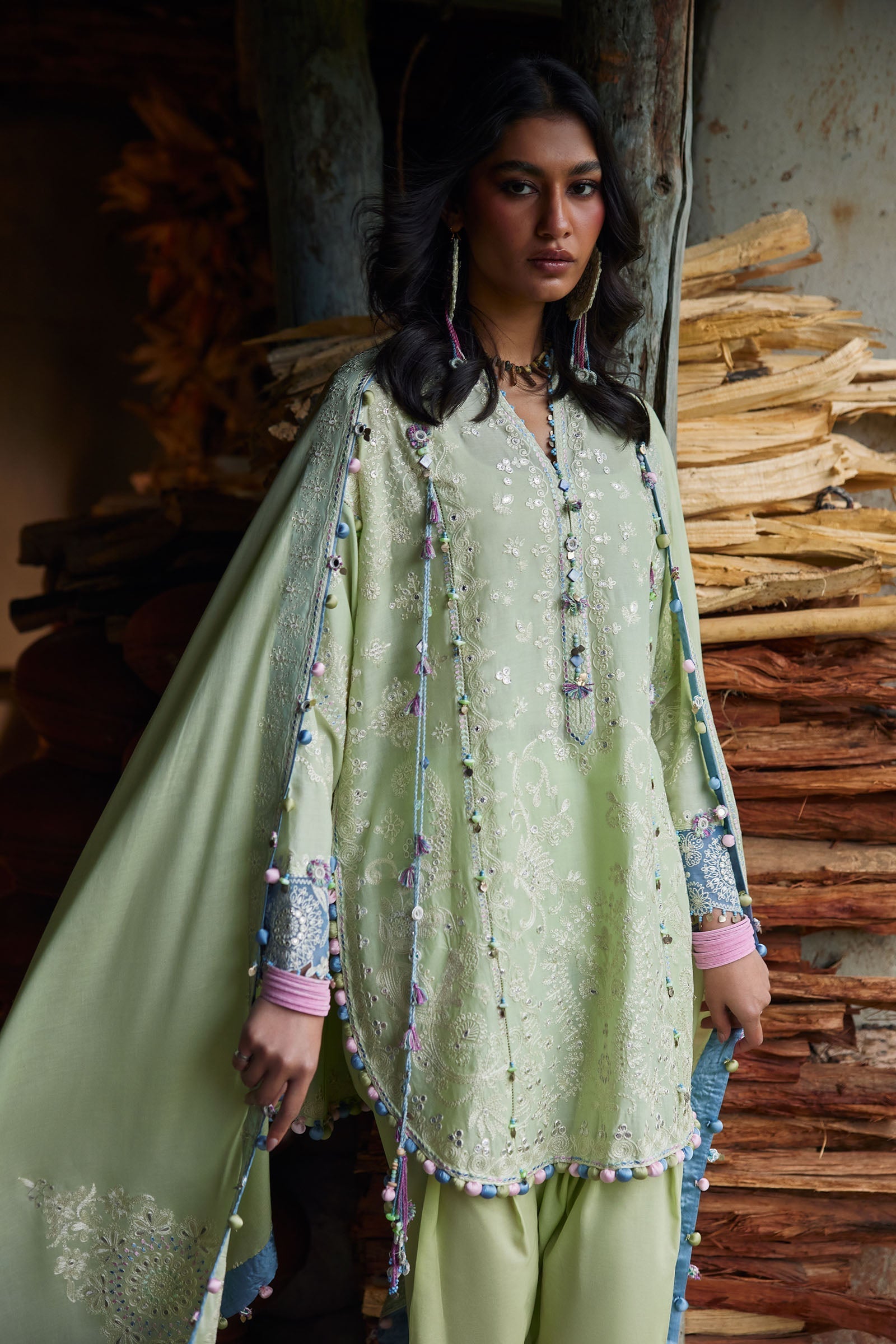Zaha | Lawn 26 | RÃYÃ ä¹³é (ZL26-02 A)