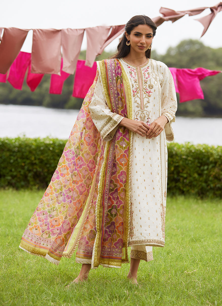 Farah Talib Aziz | Mayna Festive Luxe Pret | Ember Ivory Kurta And Dupatta - Official Farah Talib Aziz stockist in UK - Sakeena London
