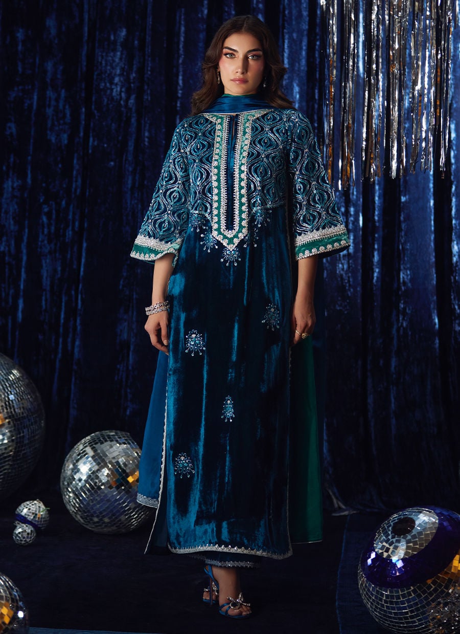 Farah Talib Aziz | Velvet Fete 4 | Teen Teal Shirt And Dupatta - Official Farah Talib Aziz stockist in UK - Sakeena London