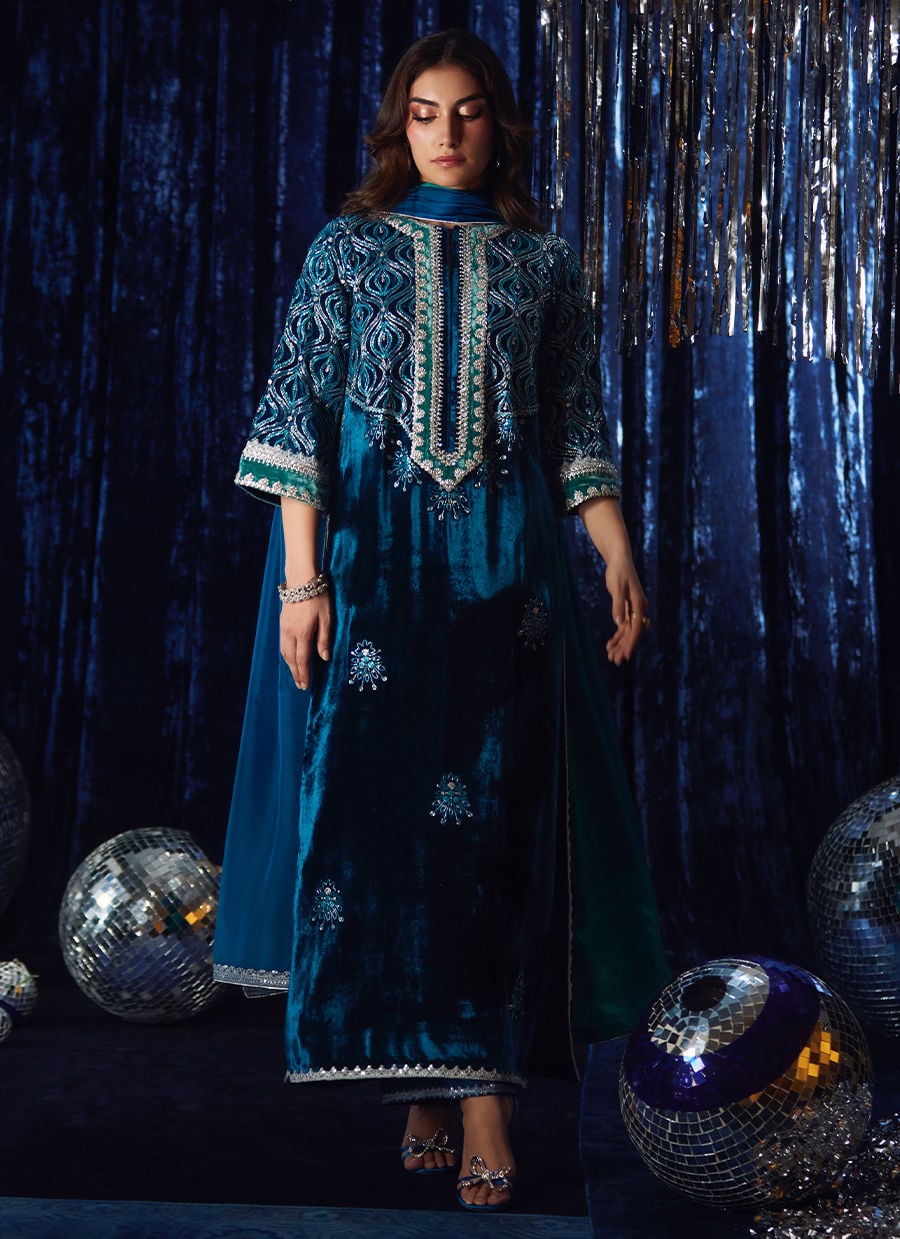Farah Talib Aziz | Velvet Fete 4 | Teen Teal Shirt And Dupatta - Official Farah Talib Aziz stockist in UK - Sakeena London