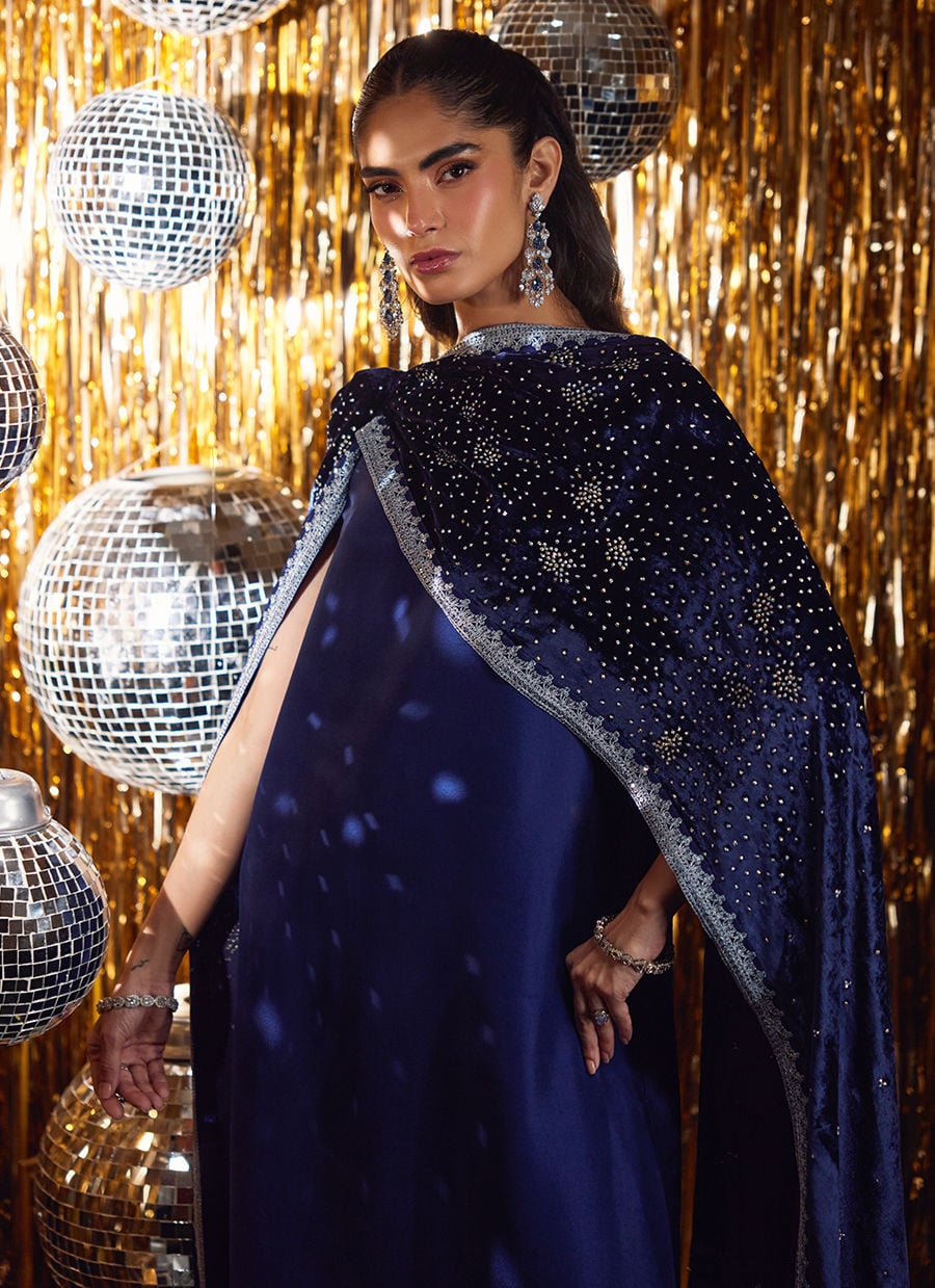 Farah Talib Aziz | Velvet Fete 4 | Elyra Silk Shirt And Pre-Draped Dupatta - Official Farah Talib Aziz stockist in UK - Sakeena London