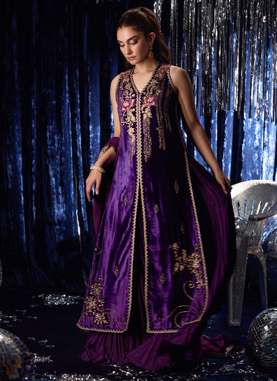 Farah Talib Aziz | Velvet Fete 4 | Amima Aubergine Shirt And Dupatta - Official Farah Talib Aziz stockist in UK - Sakeena London