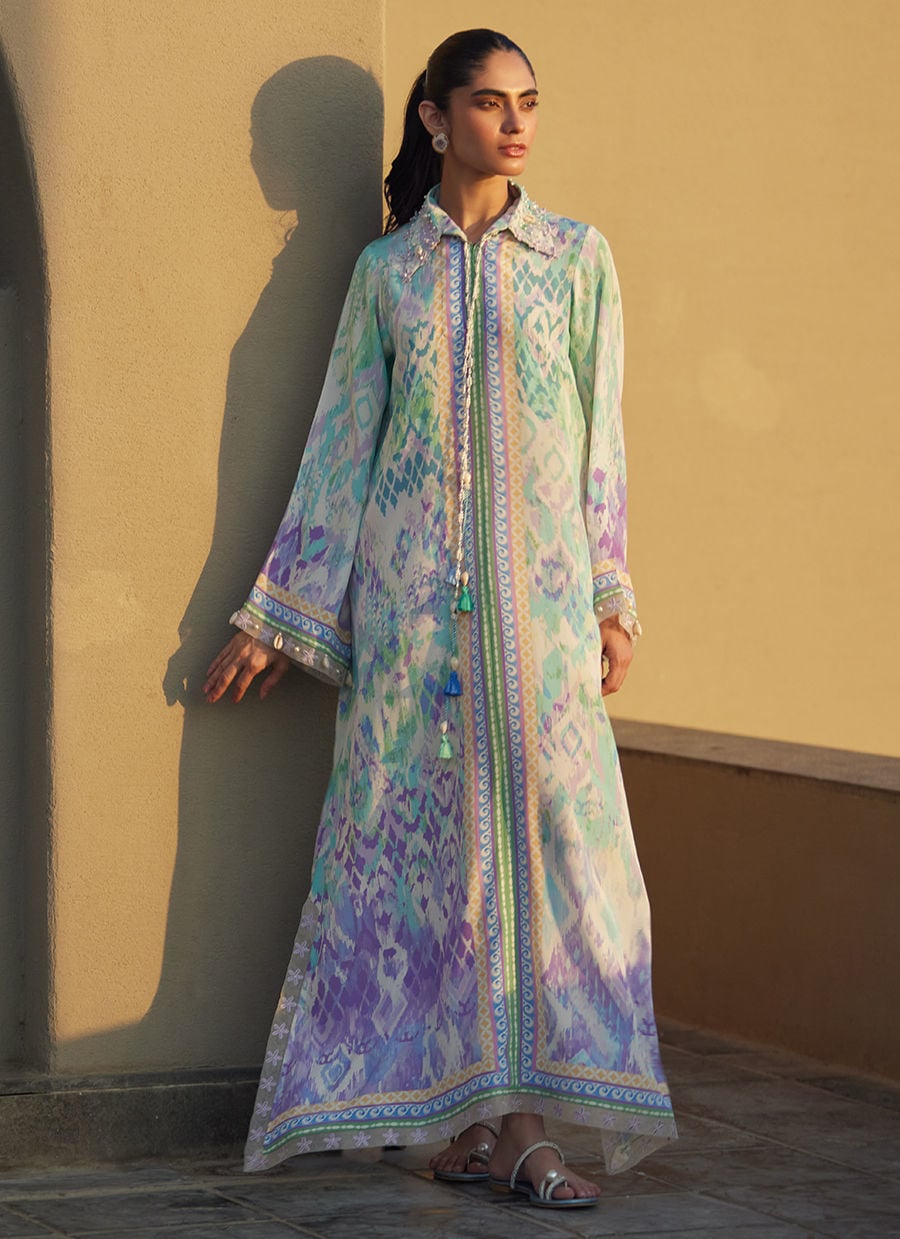 Farah Talib Aziz | Laani The Kaftan Edit | Marisol Ikkat Crepe
