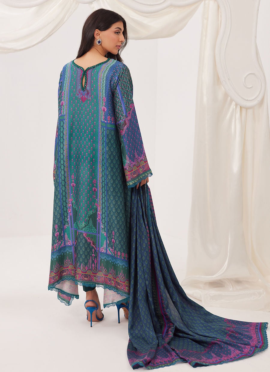 Farah Talib Aziz | Frou Frou Ramadan Edit | Delara