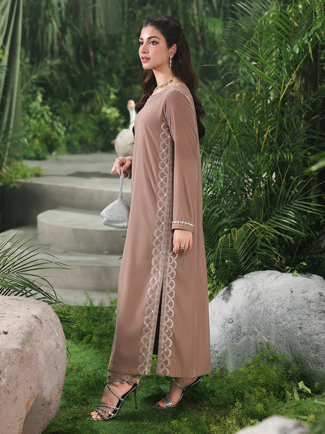 Ain | Twilight The Velvet Edit | AN-187 - Official Ain stockist in UK - Sakeena London