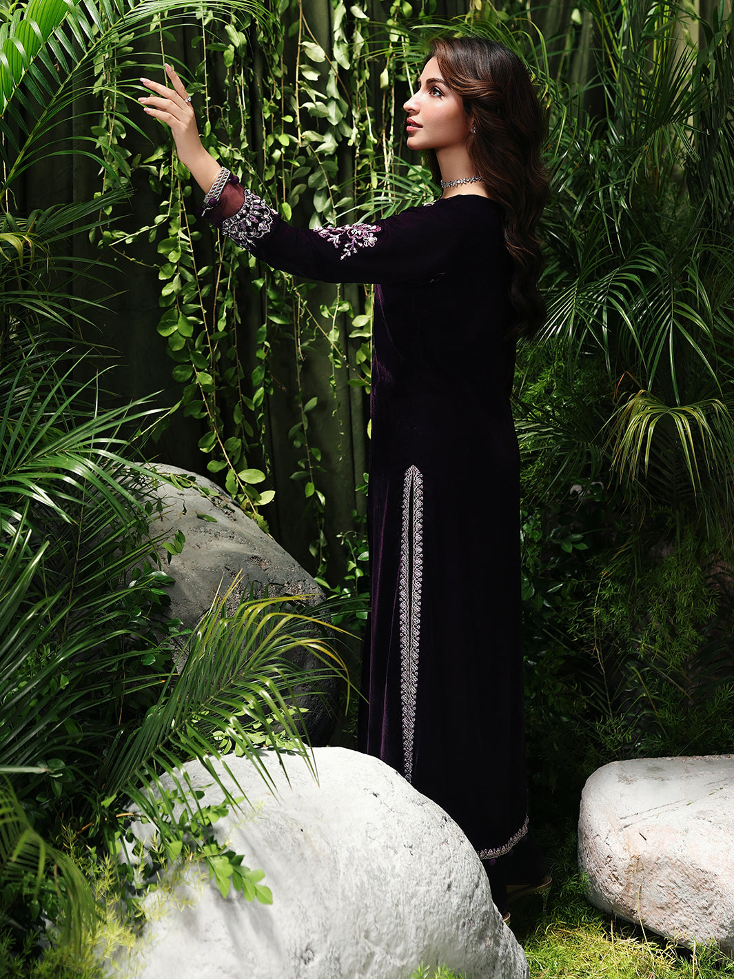 Ain | Twilight The Velvet Edit | AN-180 - Official Ain stockist in UK - Sakeena London