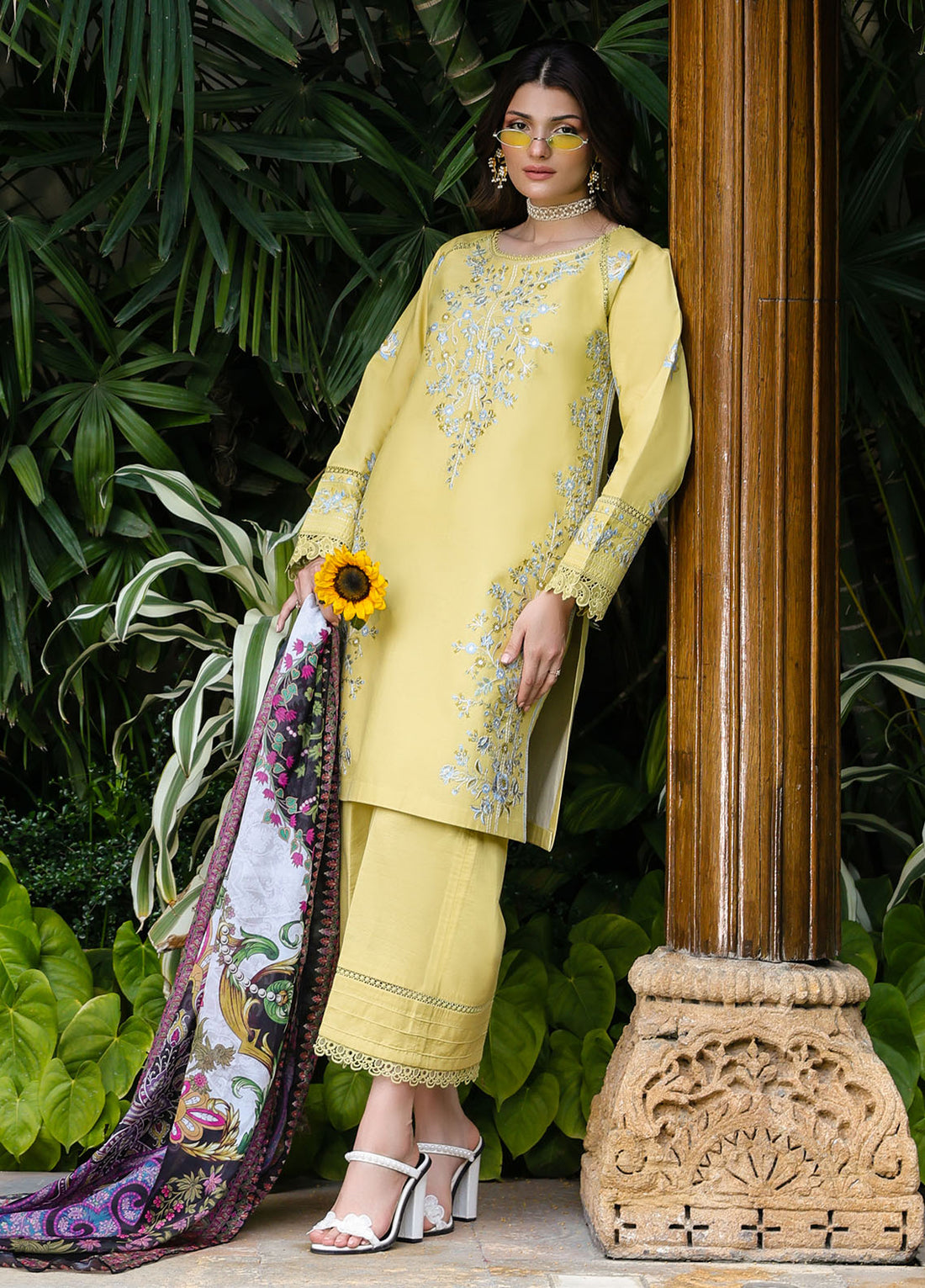 Sahane | Lovent Embroidered Pret 25 | ME23006 Corina - Official Sahane stockist in UK - Sakeena London