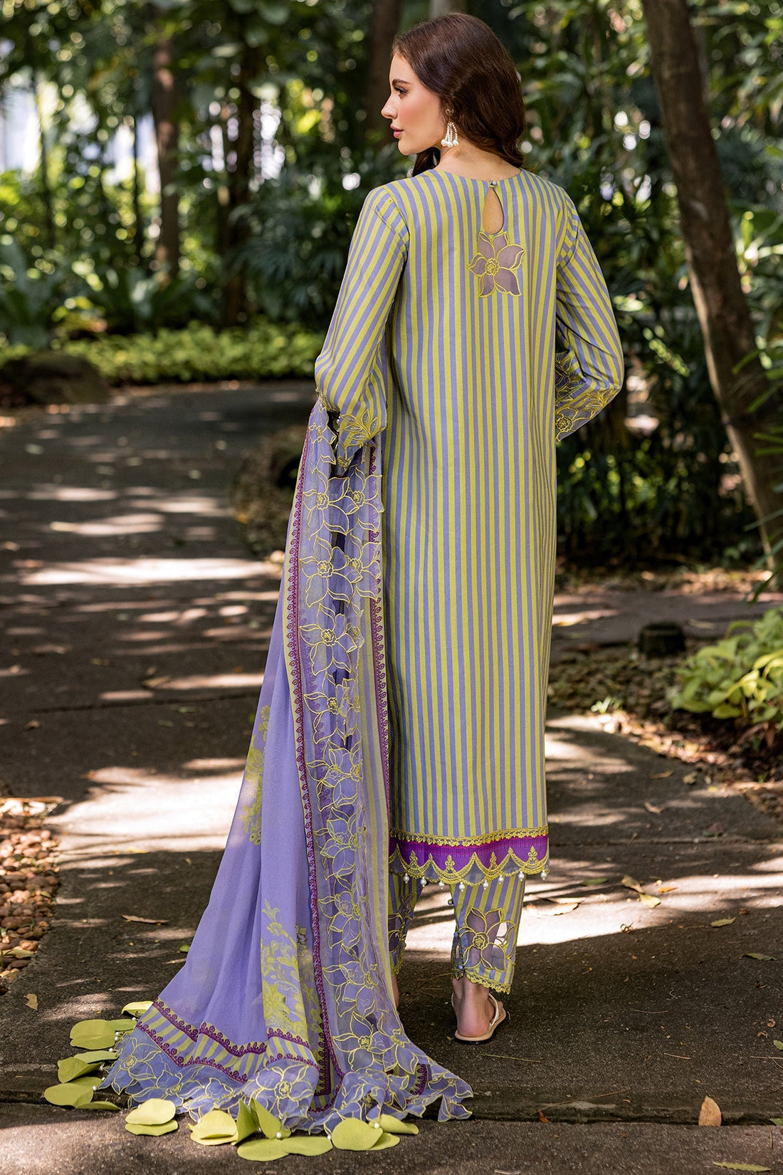 Charizma | Naranji Lawn | CN5-02 - Official Charizma stockist in UK - Sakeena London