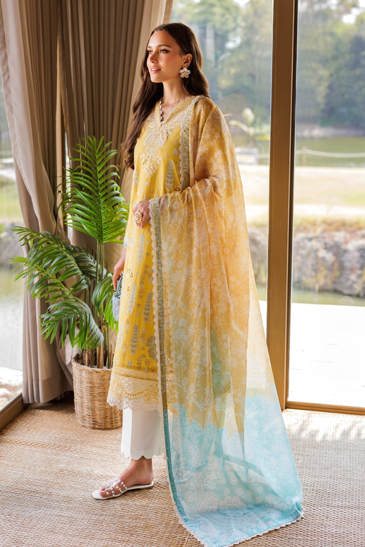 Xenia Formals | Luxury Lawn 25 | SINSEAD - Official Xenia Formals stockist in UK - Sakeena London
