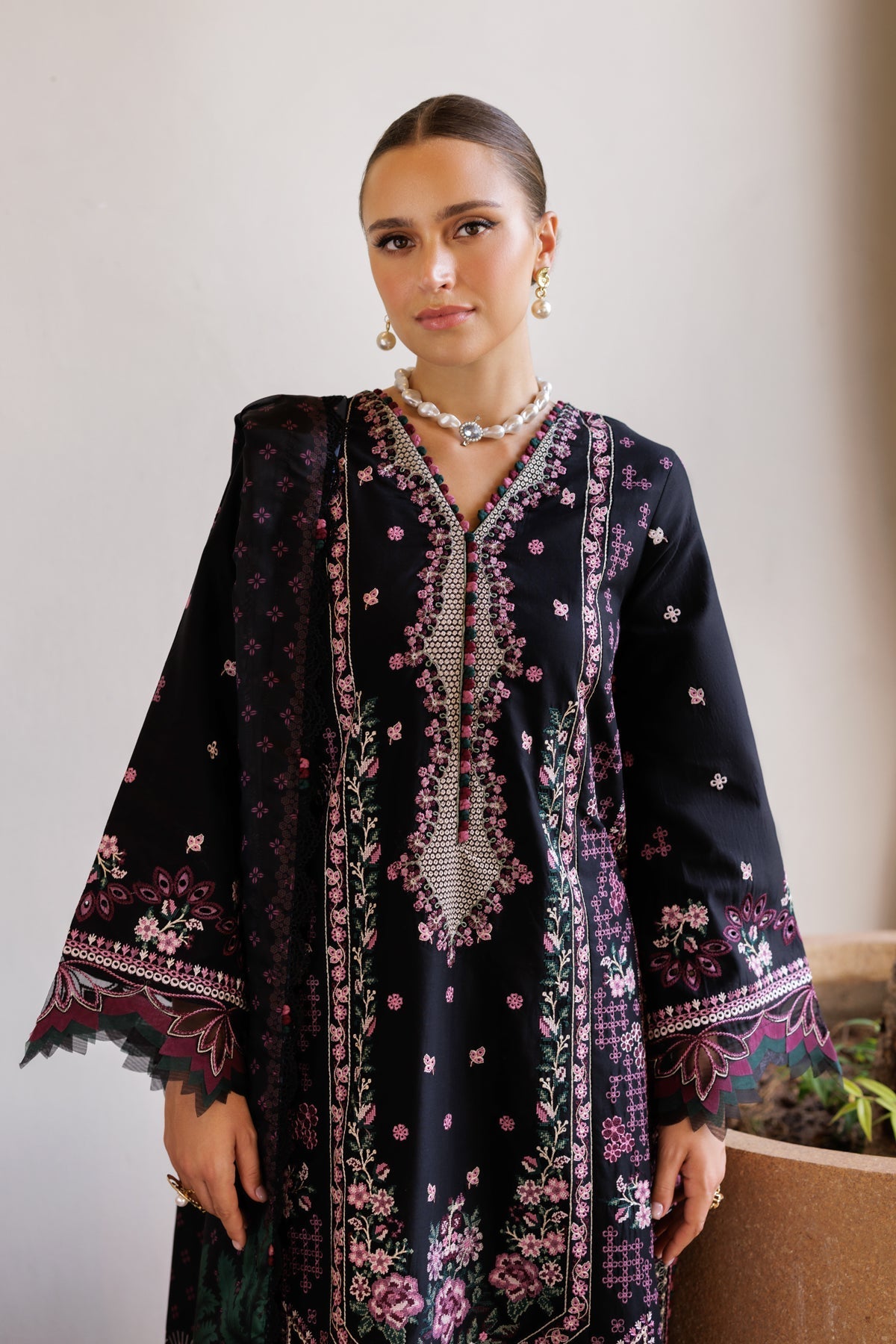 Xenia Formals | Luxury Lawn 25 | ZITA - Official Xenia Formals stockist in UK - Sakeena London