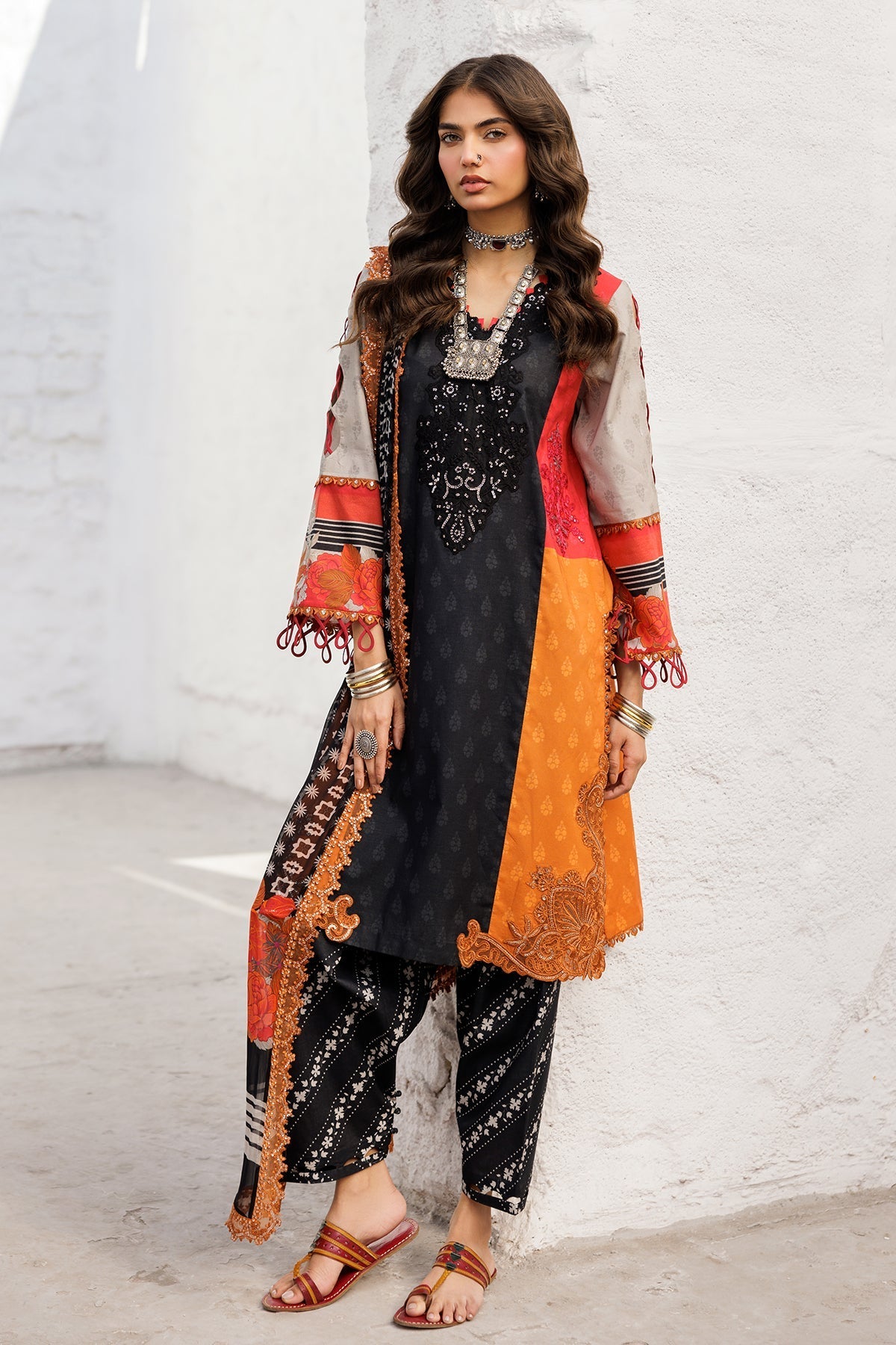 Charizma | Rangoli Lawn | CRO5-01 - Official Charizma stockist in UK - Sakeena London