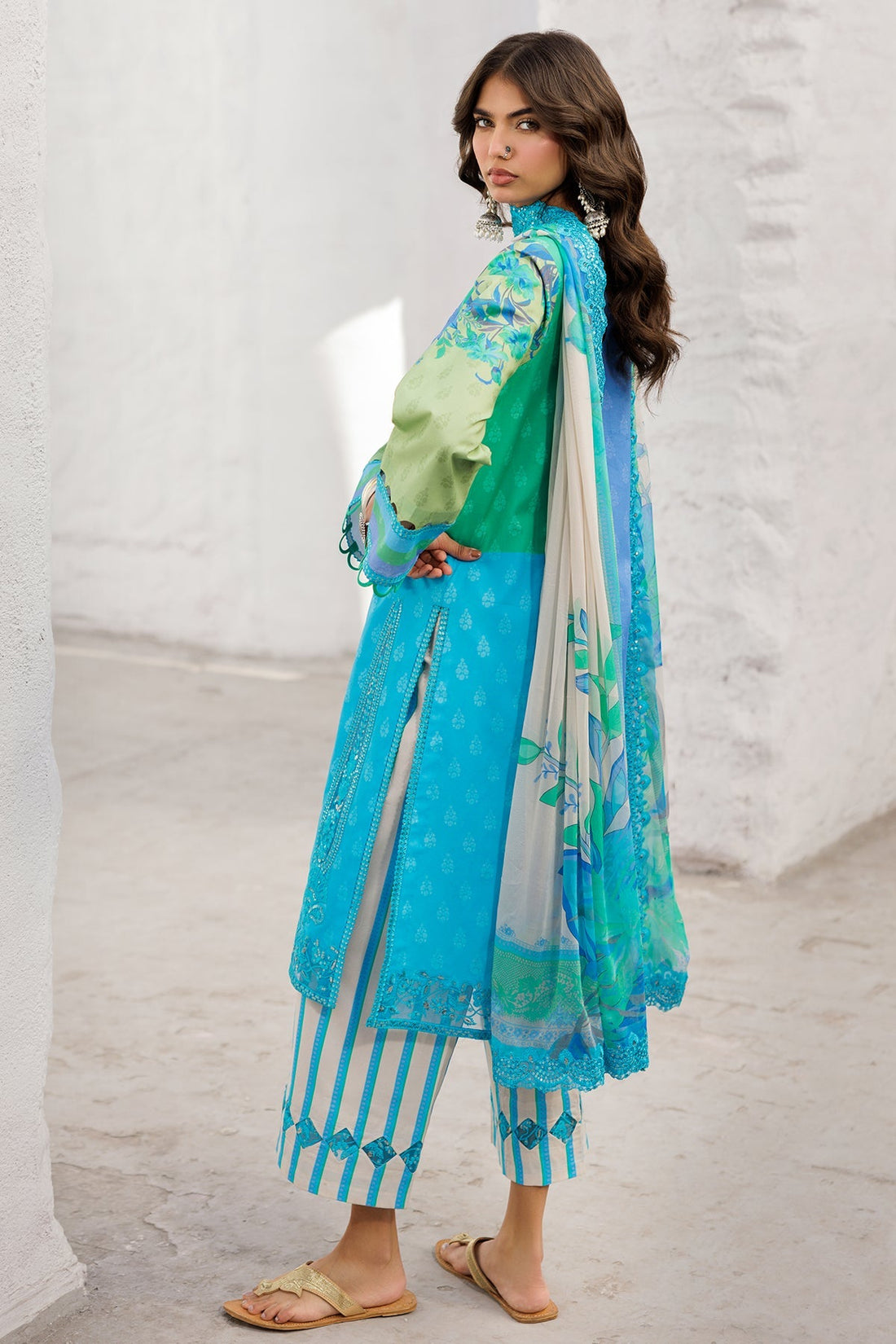 Charizma | Rangoli Lawn | CRO5-05 - Official Charizma stockist in UK - Sakeena London