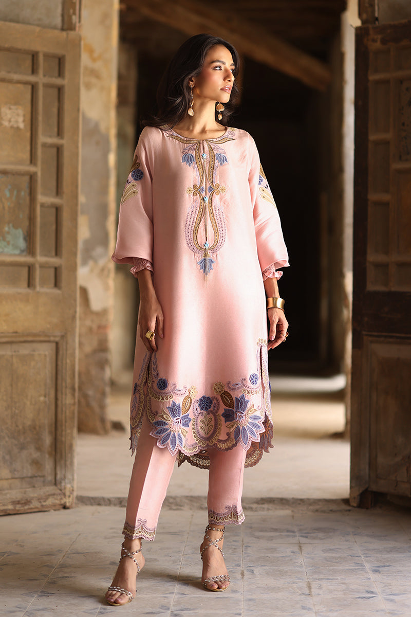 Wardha Saleem | Zimal Luxury Eid Edit 26 | Sona