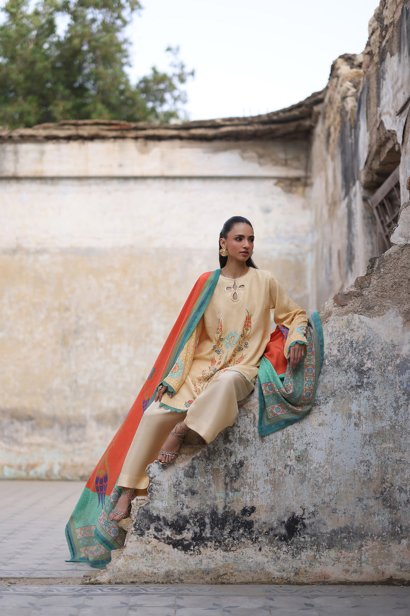 Wardha Saleem | Zimal Luxury Eid Edit 26 | Amal'E 1