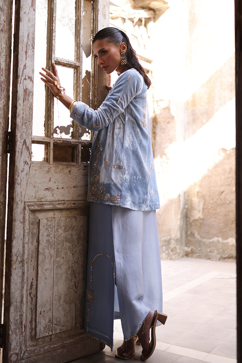 Wardha Saleem | Pure Velvet 25 | Leena - Official Wardha Saleem stockist in UK - Sakeena London