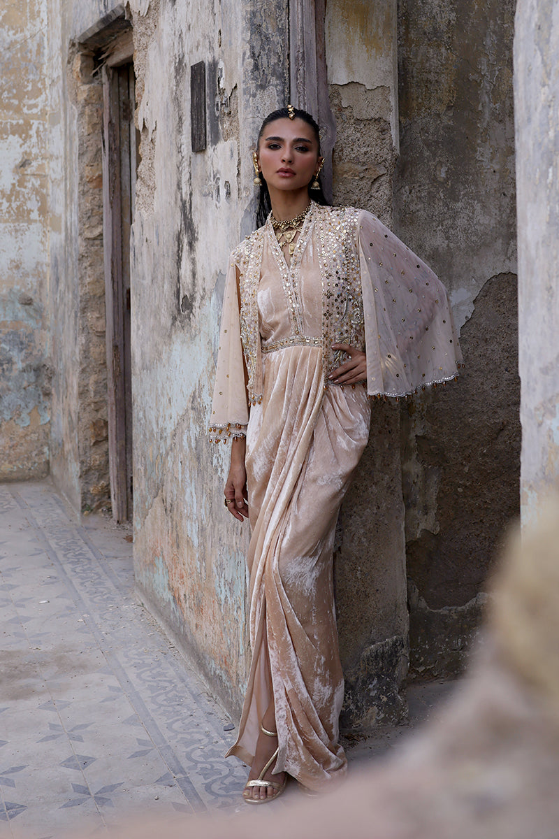 Wardha Saleem | Pure Velvet 25 | Sira - Official Wardha Saleem stockist in UK - Sakeena London