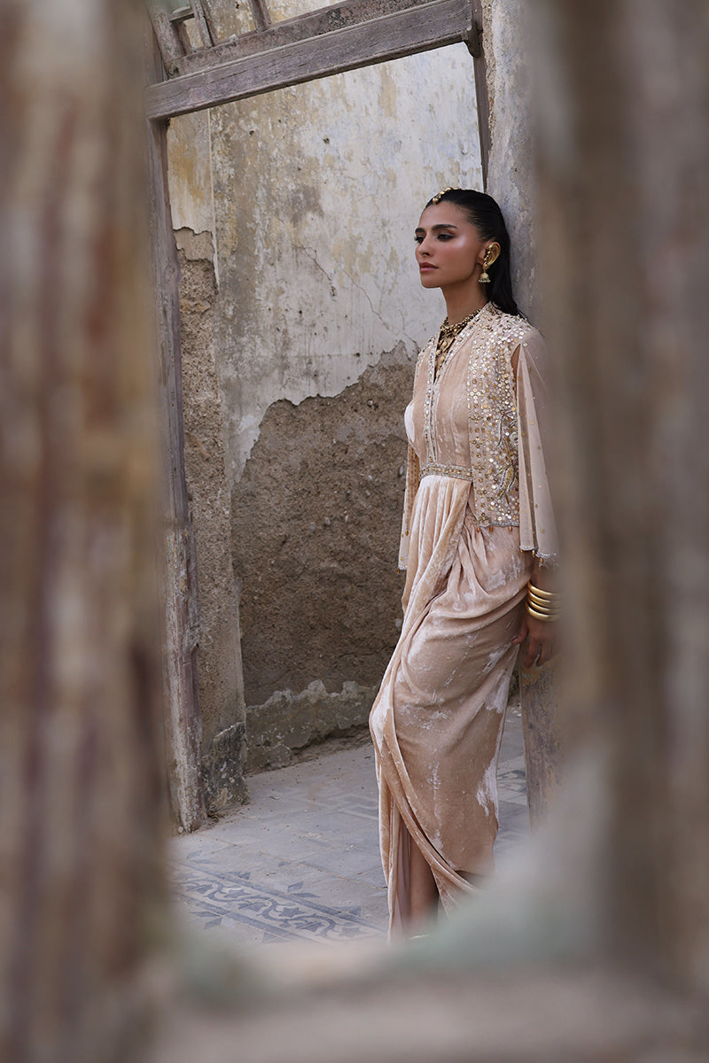 Wardha Saleem | Pure Velvet 25 | Sira - Official Wardha Saleem stockist in UK - Sakeena London