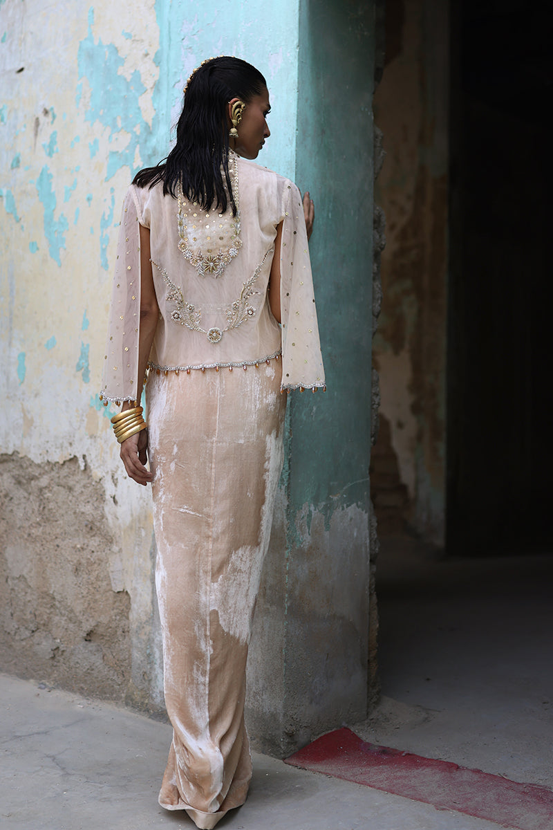 Wardha Saleem | Pure Velvet 25 | Sira - Official Wardha Saleem stockist in UK - Sakeena London