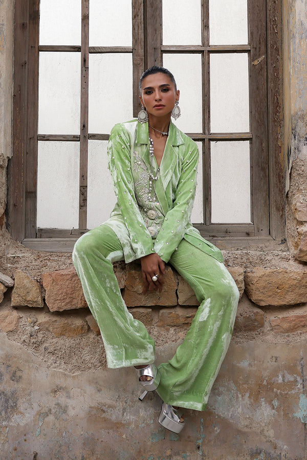Wardha Saleem | Pure Velvet 25 | Koa - Official Wardha Saleem stockist in UK - Sakeena London