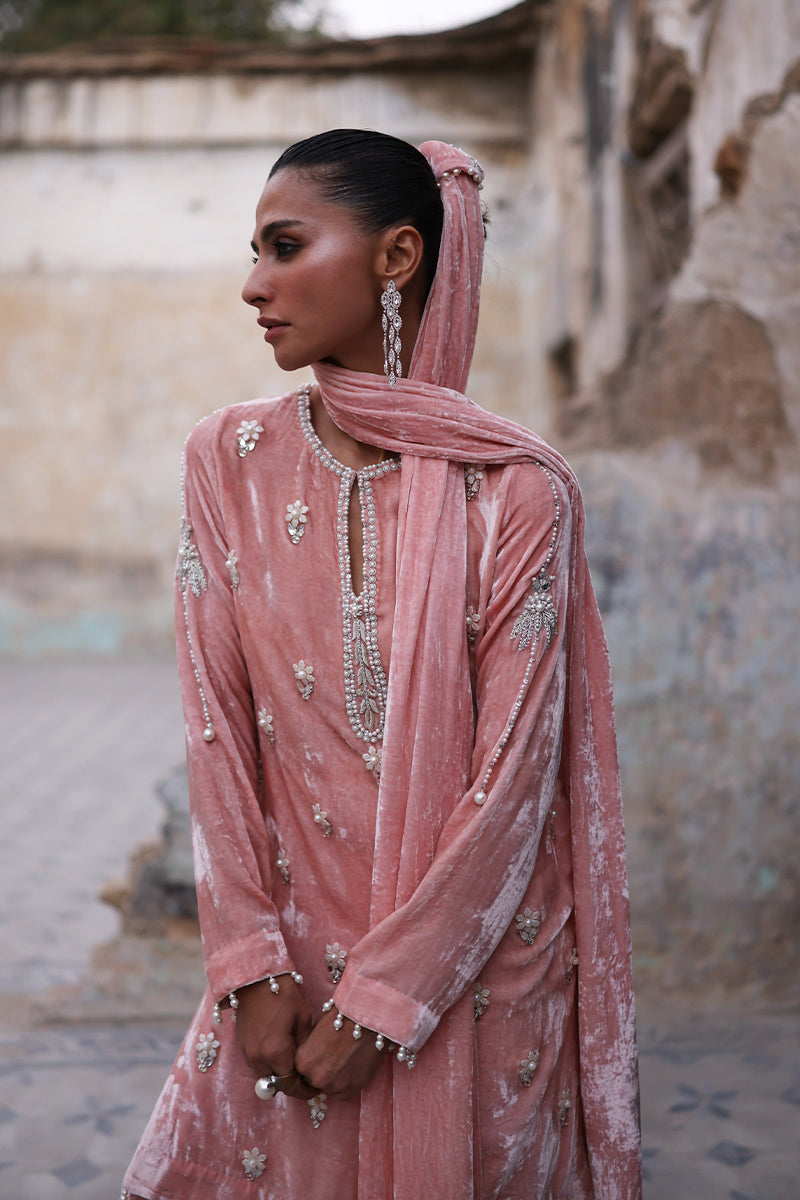 Wardha Saleem | Pure Velvet 25 | Zynia - Official Wardha Saleem stockist in UK - Sakeena London