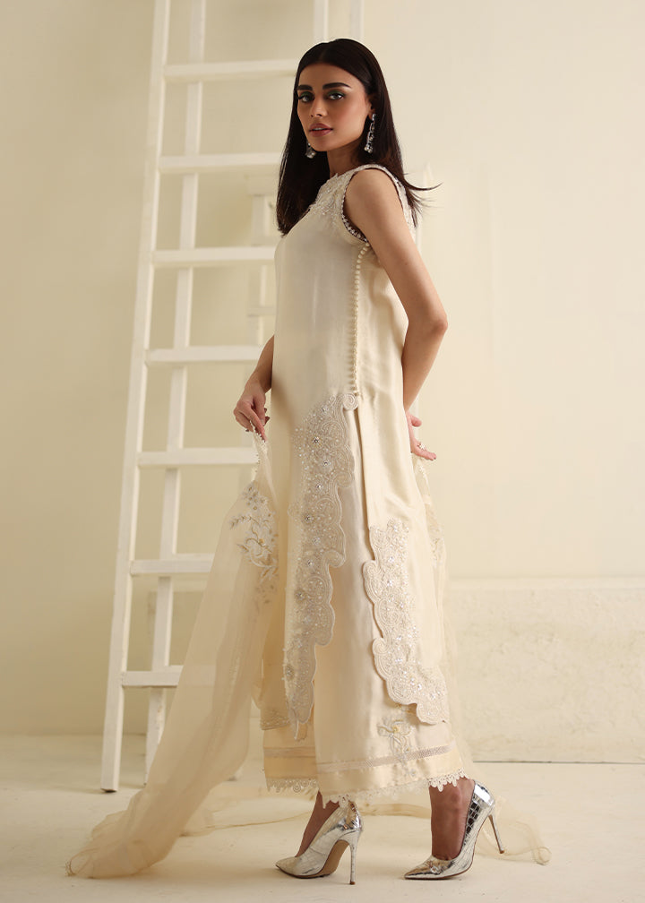 Umsha | Luxury Pret | IVORY LOVE - Official Umsha stockist in UK - Sakeena London