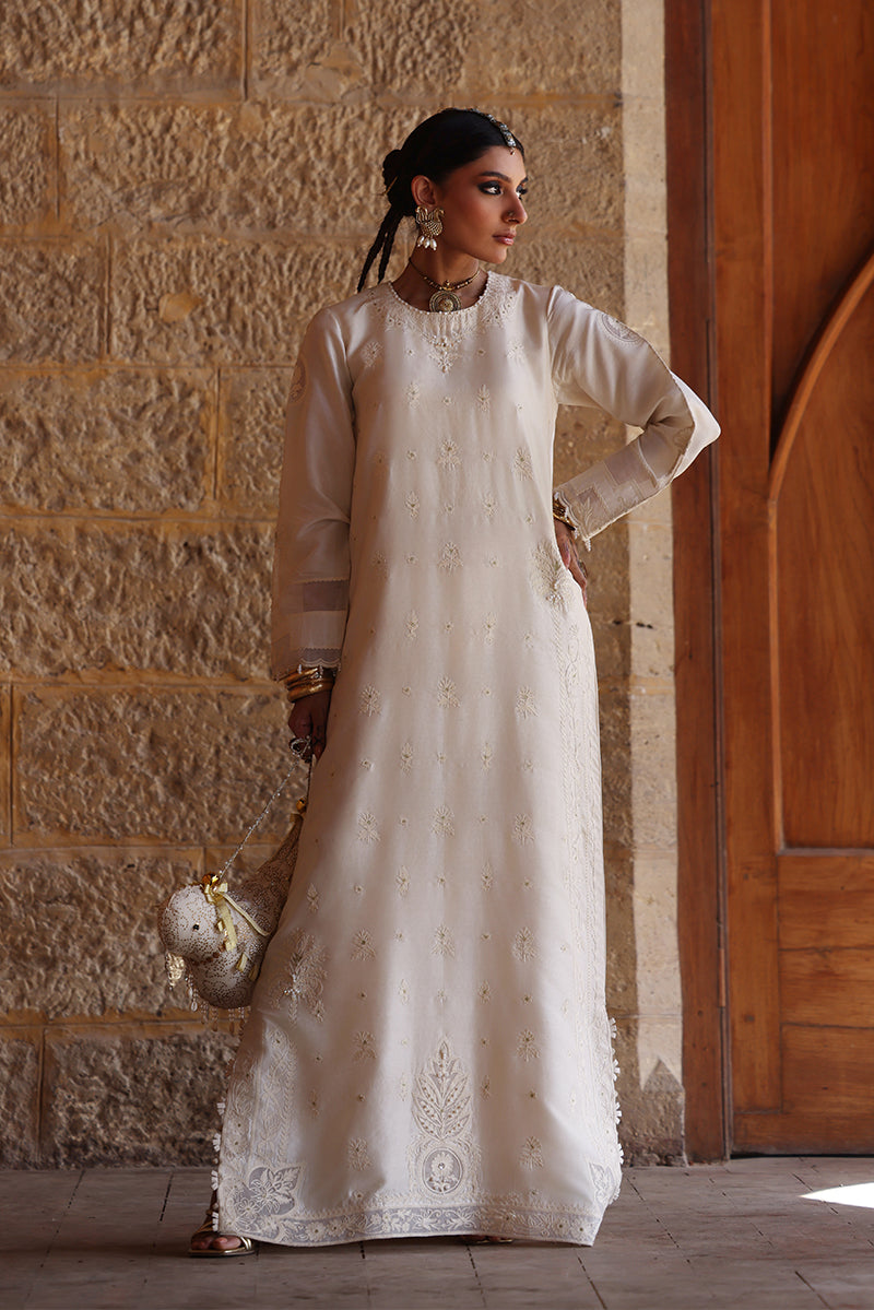 Wardha Saleem | Aari Collection 26 | Mushq by Wardha Saleem – Pakistani designer wear