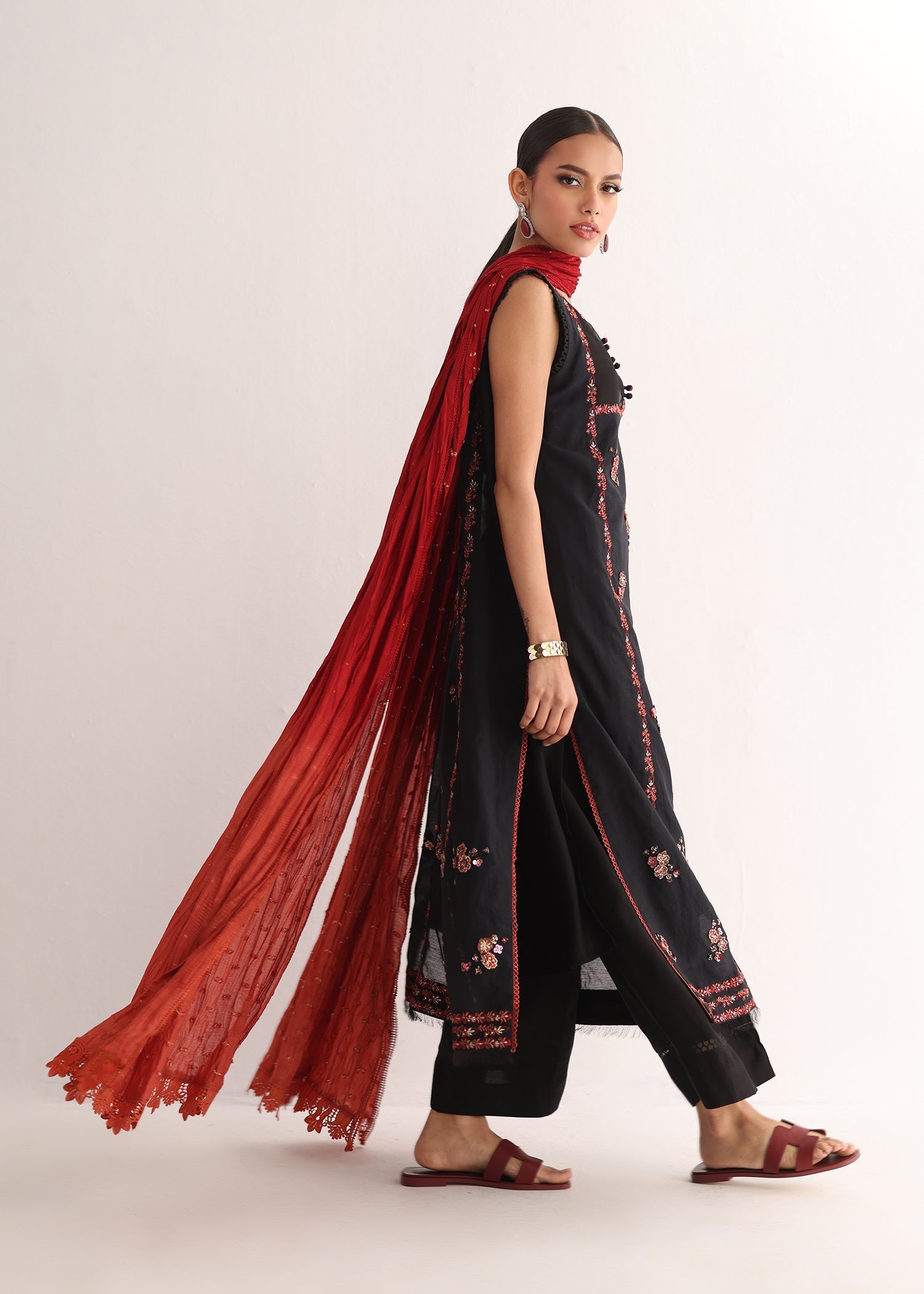 Umsha | Luxury Pret | GLORIOUS BLACK - Official Umsha stockist in UK - Sakeena London