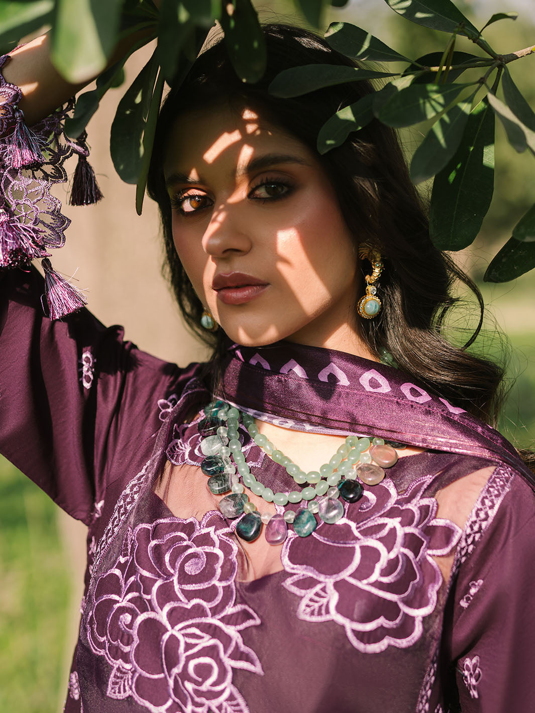 Mahnur | Dahlia Luxury Lawn 25 | Lea - Official Mahnur stockist in UK - Sakeena London