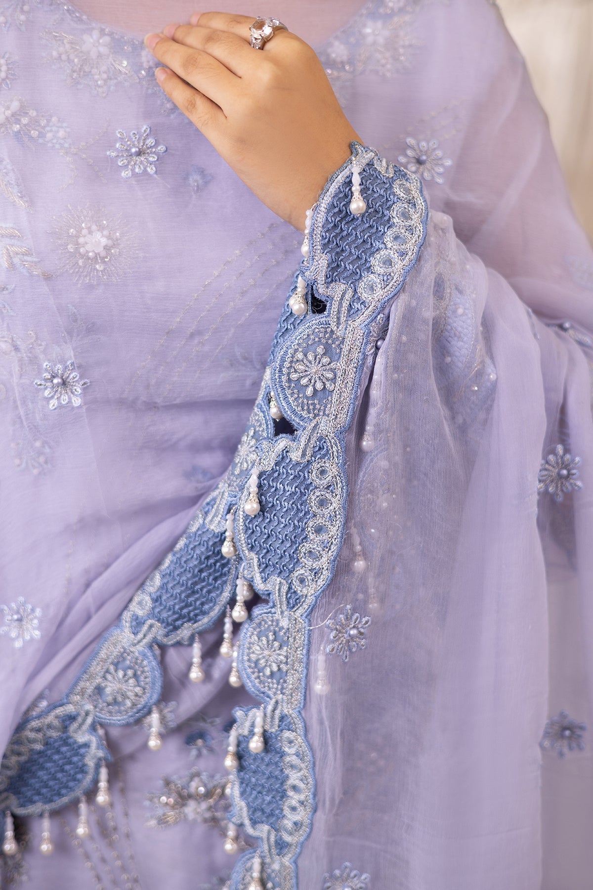 Raeesa Premium | Ada Premium Collection | HU - 43 Aynur - Official Raeesa Premium stockist in UK - Sakeena London