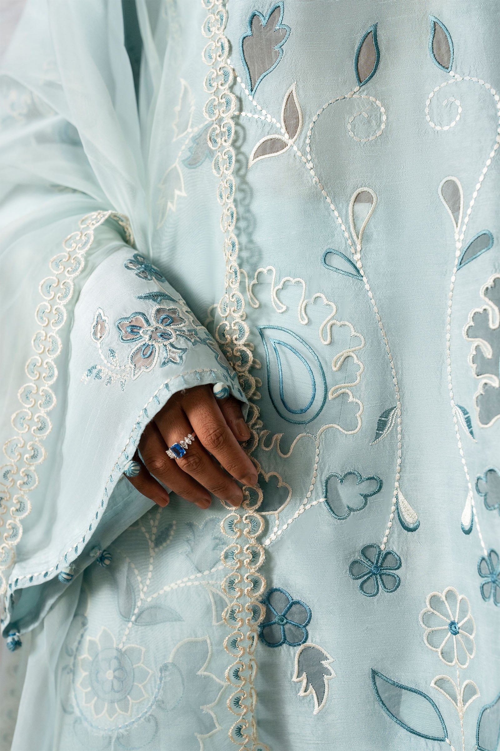 Zaha | Serae Pret | AVELINE - Official Zaha stockist in UK - Sakeena London