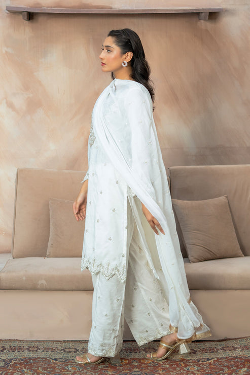 Kross Kulture | Luxury Baharaneh | ETHREAL DELIGHT KLX-00740 - Official Kross Kulture stockist in UK - Sakeena London