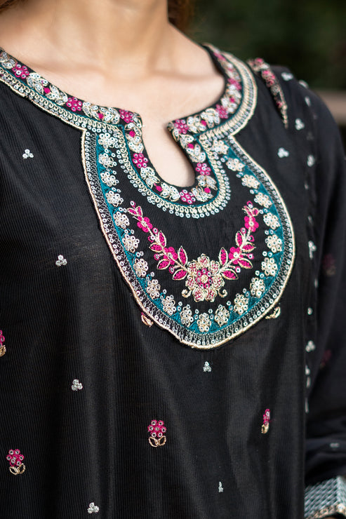 Kross Kulture | Luxury Baharaneh | Sumara (Black) KLX-00919 - Official Kross Kulture stockist in UK - Sakeena London