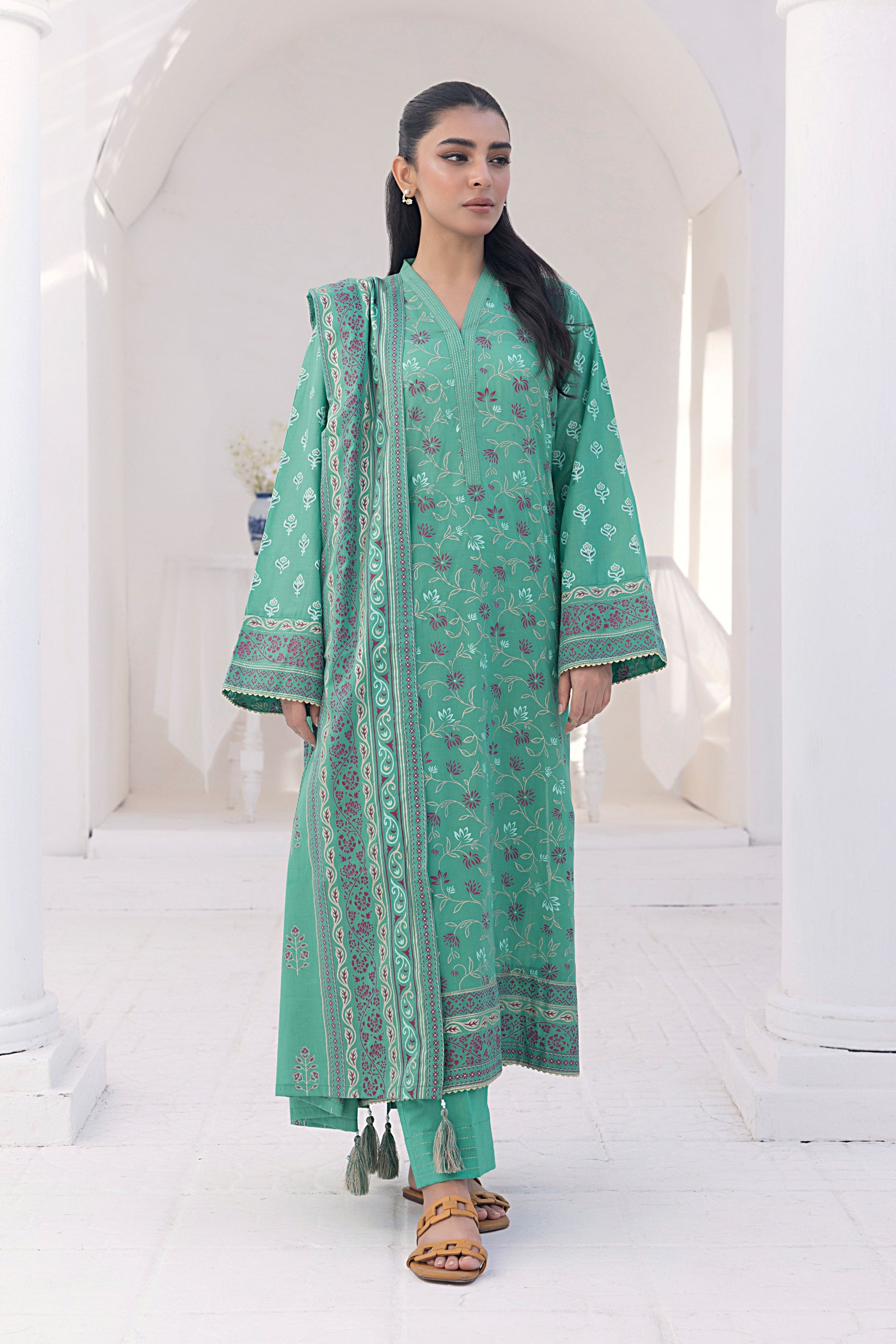 LSM | Winter Marina 24 | 0016 - Official LSM stockist in UK - Sakeena London