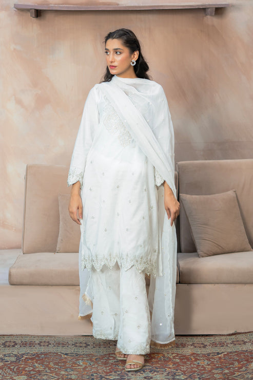 Kross Kulture | Luxury Baharaneh | ETHREAL DELIGHT KLX-00740 - Official Kross Kulture stockist in UK - Sakeena London
