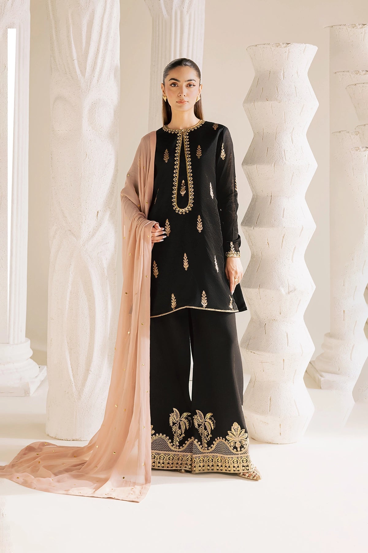 Vanya | Solana Luxe Pret |  FF-82