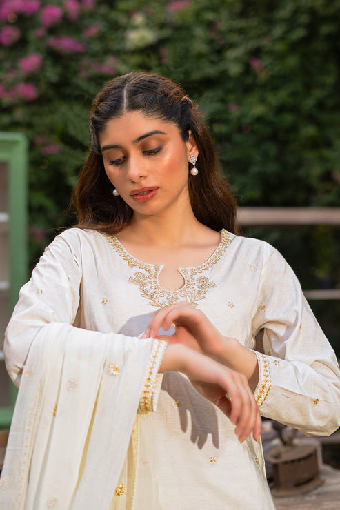 Kross Kulture | Luxury Baharaneh | HEIRLOOM GRACE KLX-00741 - Official Kross Kulture stockist in UK - Sakeena London