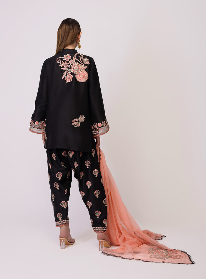 Zainab Chottani | Luxe Edit 25 | Nurah - Official Zainab Chottani stockist in UK - Sakeena London